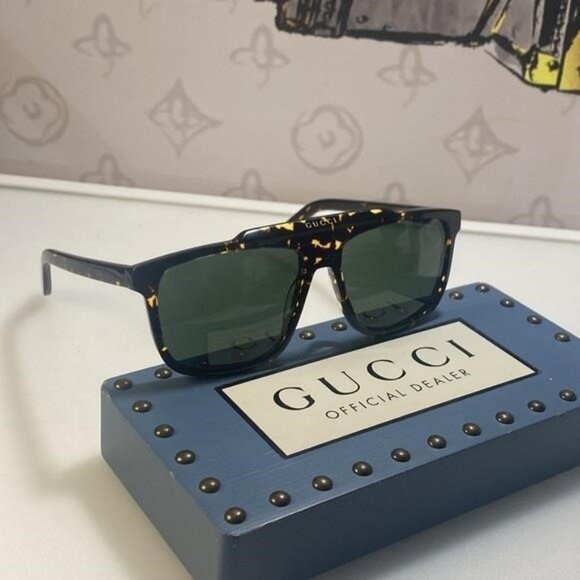 New Gucci Green Square Men\'s Sunglasses  GG1039S 002 as seen on Rihanna main image 10